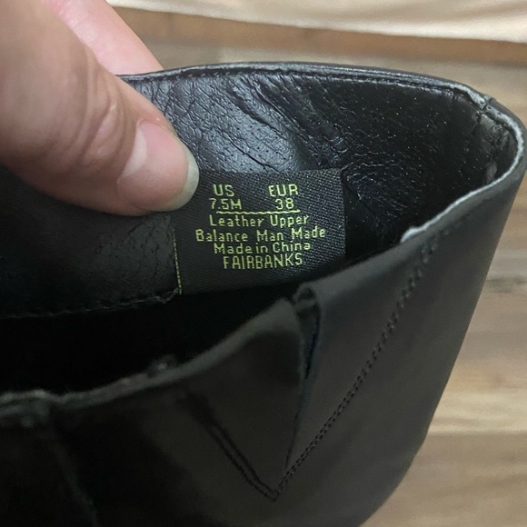 Sam Edelman Fairbanks EUC tall black leather boots with gold buckle details 7.5 - Picture 5 of 9